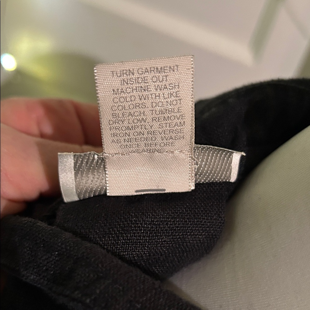 J. Jill Black LINEN Blazer with Unique Button Design - Picture 3 of 6